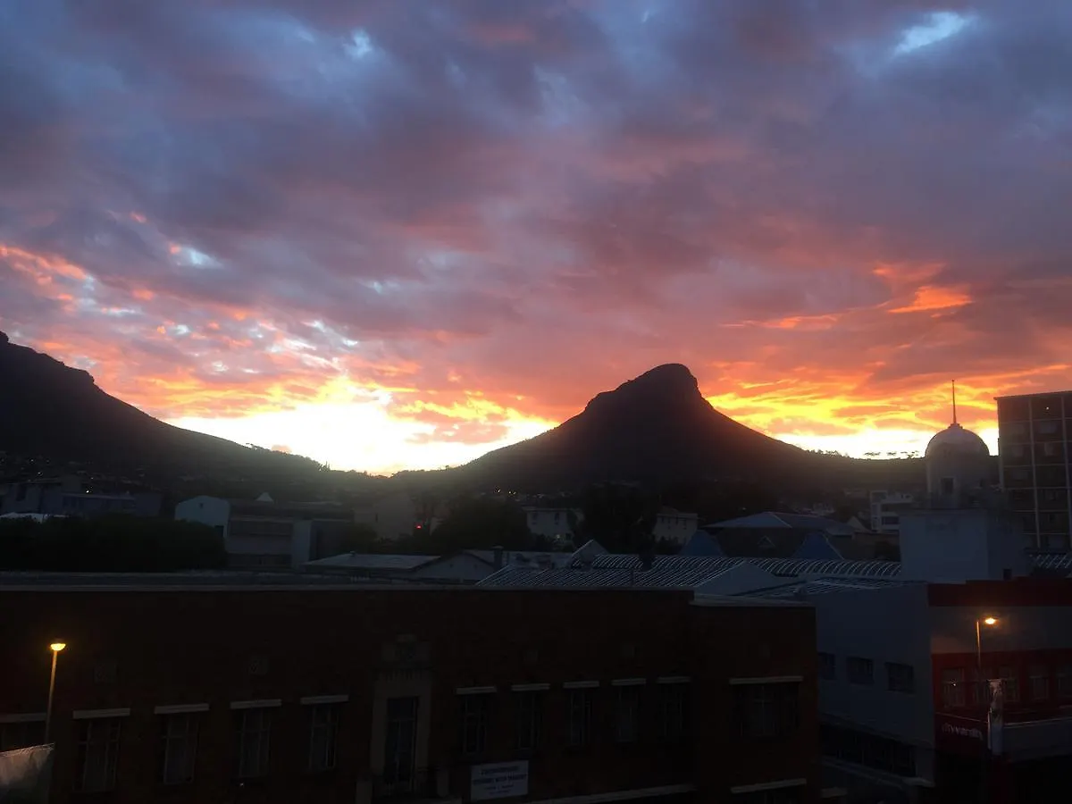 Trendy Cape Town Cbd Apartment 0*,
